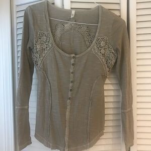 ⭐️ Free People Shirt ⭐️